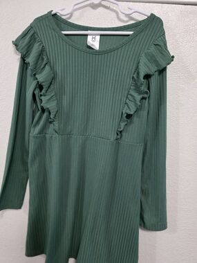 Green Ribbed Ruffle Long-Sleeve Dress